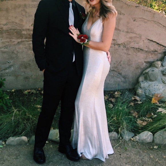 Aidan Mattox dress prom or event dress - Picture 2 of 6